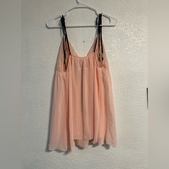 VICTORIA'S SECRET PEACH PINK BABYDOLL LACE NIGHTIE - Picture 5 of 6